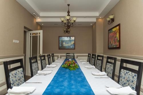 Imagen general del Hotel Sunbird Capital. Foto 4