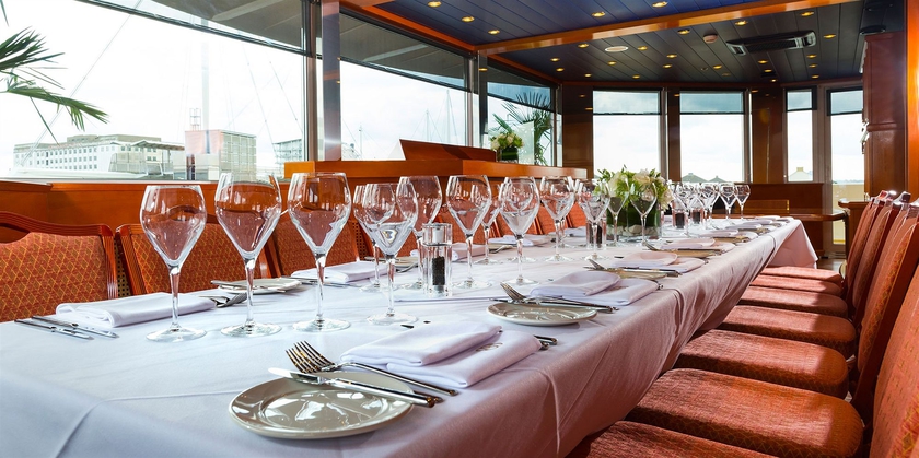 Imagen de los interiores del Hotel Sunborn London. Foto 8