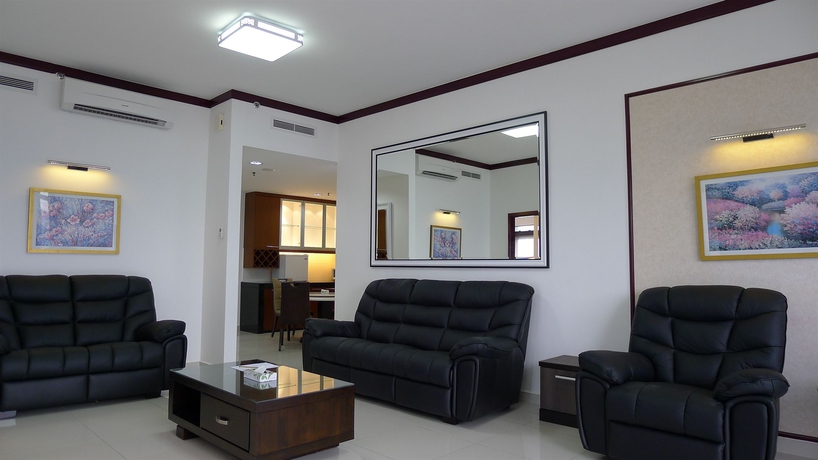 Imagen de los interiores del Hotel Sunbow Residency. Foto 13