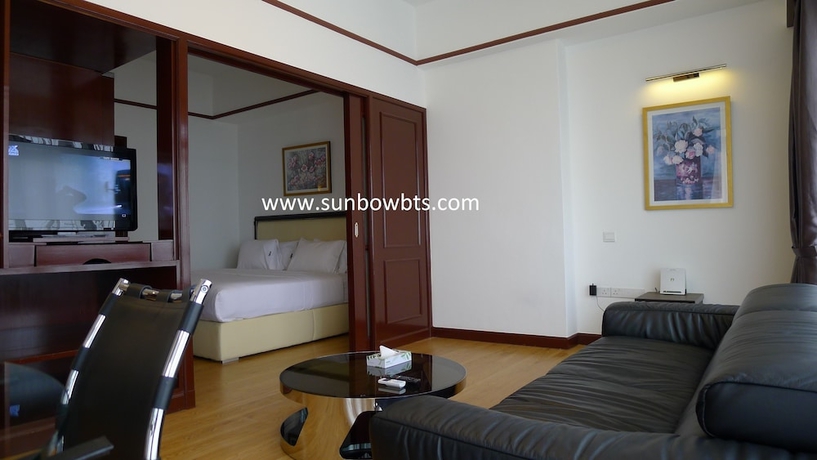 Imagen de la habitación del Hotel Sunbow Suites. Foto 3