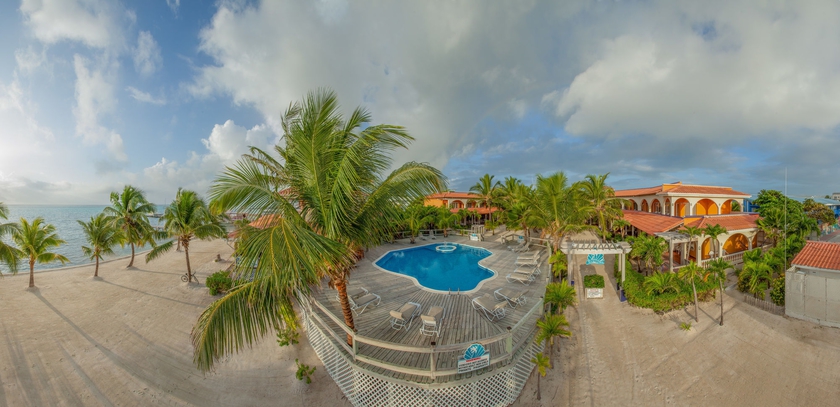 Imagen de los exteriores del Hotel Sunbreeze. Foto 8