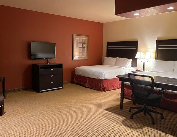 Imagen de la habitación del Hotel Sunbridge Inn and Suites. Foto 3