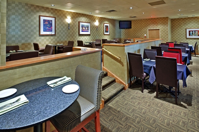 Imagen del bar/restaurante del Hotel Sunbridge & Conference Centre. Foto 2