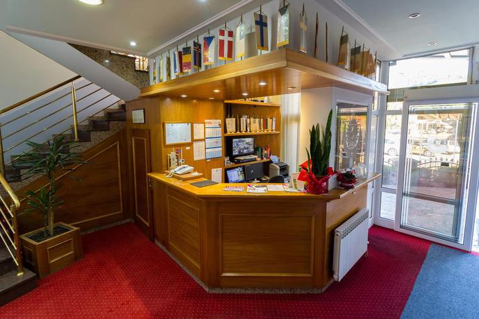 Imagen de los interiores del Hotel Sunce Hotel Sarajevo. Foto 12