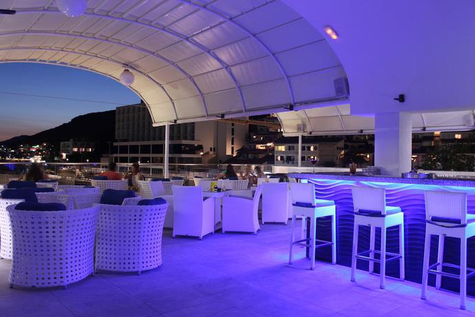 Imagen del bar/restaurante del Hotel Sunce, Neum. Foto 3