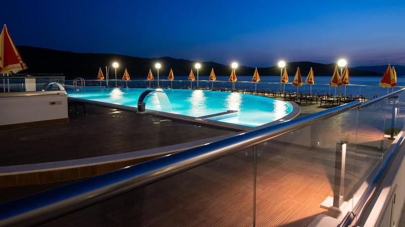 Imagen de la piscina del Hotel Sunce, Neum. Foto 20