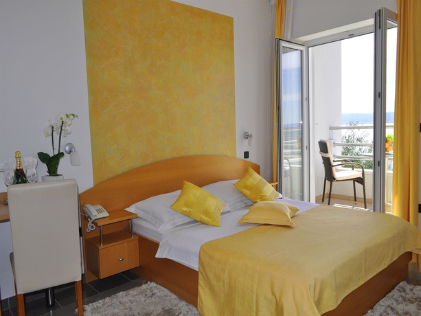 Imagen de la habitación del Hotel Sunce, Podstrana. Foto 6