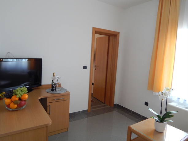 Imagen de los interiores del Hotel Sunce, Podstrana. Foto 13