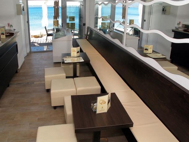 Imagen de los interiores del Hotel Sunce, Podstrana. Foto 14