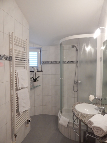 Imagen de la habitación del Hotel Sunce, Podstrana. Foto 9