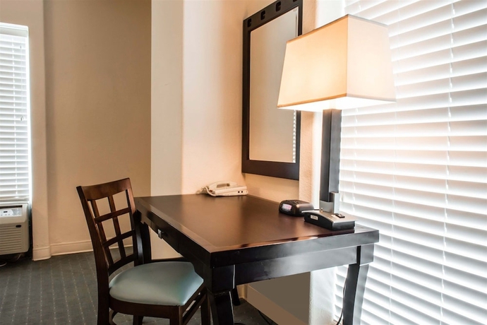 Imagen de la habitación del Hotel Sunchase Inn and Suites. Foto 12