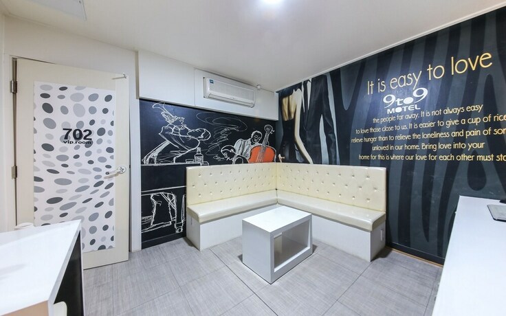 Imagen de la habitación del Hotel Suncheon 9to9. Foto 21