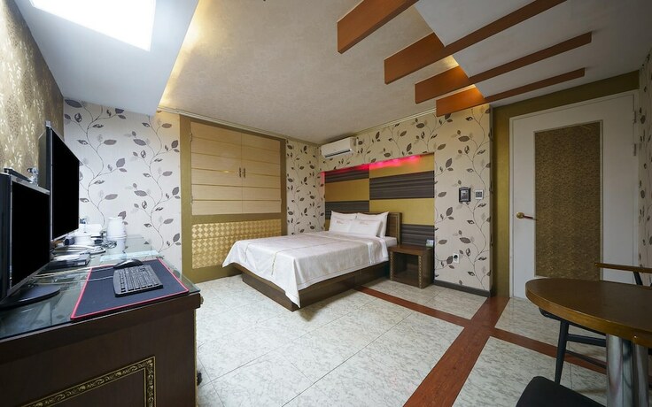 Imagen de la habitación del Hotel Suncheon Abichon. Foto 11