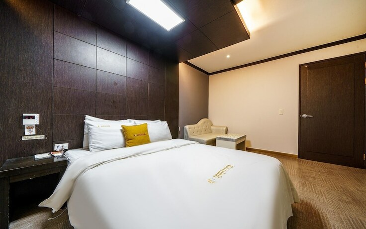 Imagen de la habitación del Hotel Suncheon Antives. Foto 10