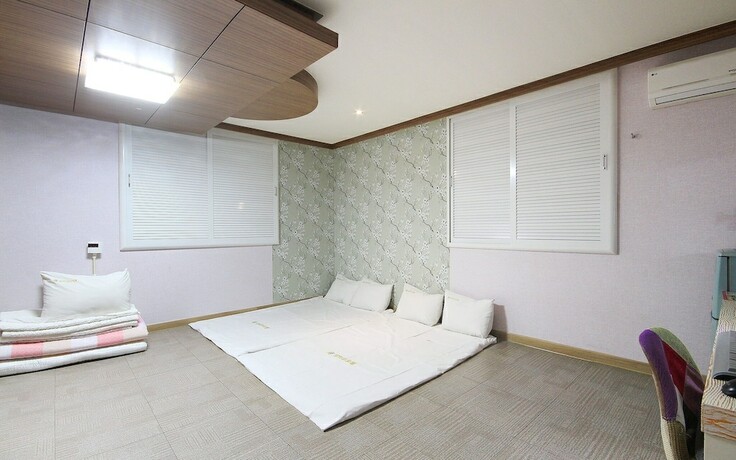 Imagen de la habitación del Hotel Suncheon Antives. Foto 14
