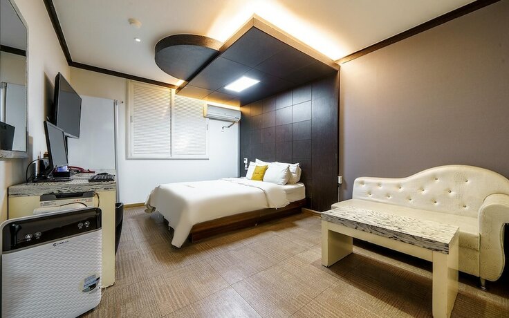 Imagen de la habitación del Hotel Suncheon Antives. Foto 15