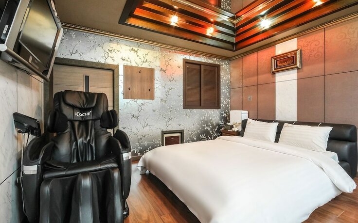 Imagen de la habitación del Hotel Suncheon Bali. Foto 20
