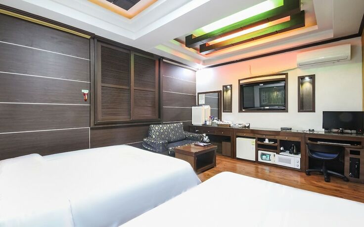 Imagen general del Hotel Suncheon Bali. Foto 10