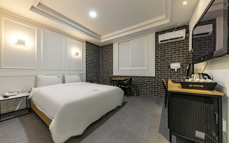 Imagen de la habitación del Hotel Suncheon Capri. Foto 16