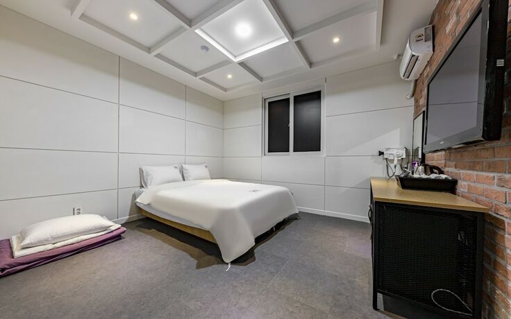 Imagen de la habitación del Hotel Suncheon Capri. Foto 17