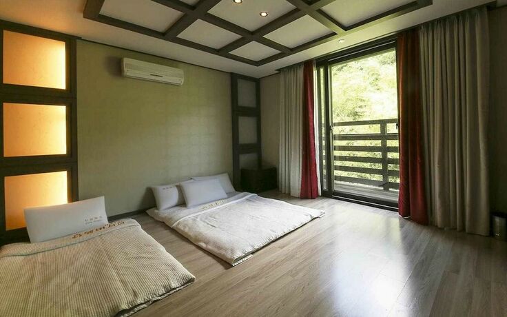 Imagen de la habitación del Hotel Suncheon Embassador Hotel. Foto 23