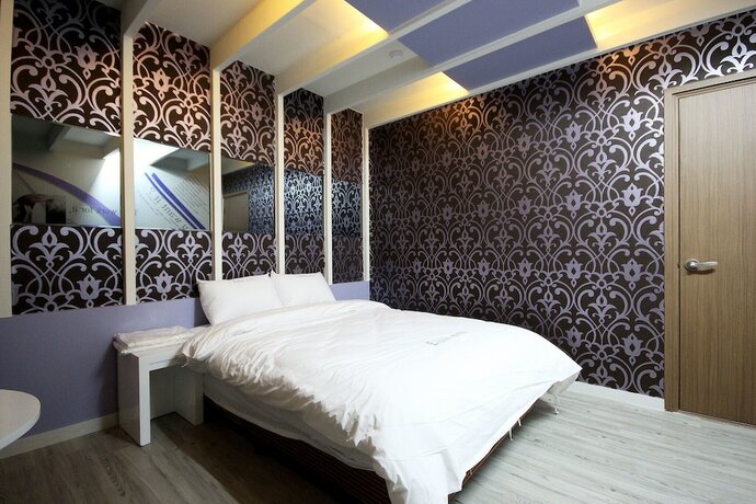 Imagen de la habitación del Hotel Suncheon Equus. Foto 22