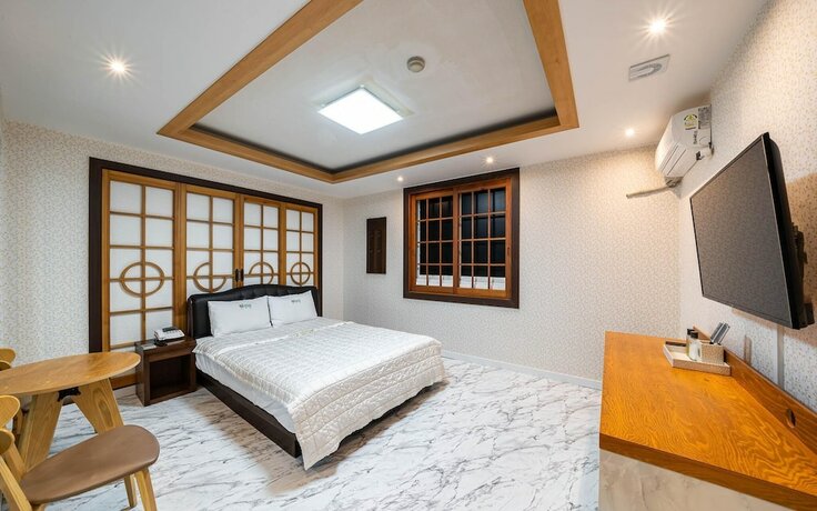 Imagen de la habitación del Hotel Suncheon Feel. Foto 11