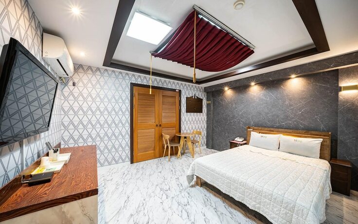 Imagen de la habitación del Hotel Suncheon Feel. Foto 18