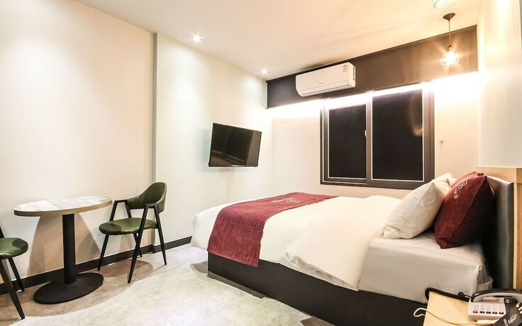 Imagen general del Hotel Suncheon Hotel THE B. Foto 6