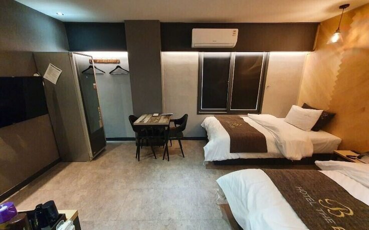 Imagen general del Hotel Suncheon Hotel THE B. Foto 10