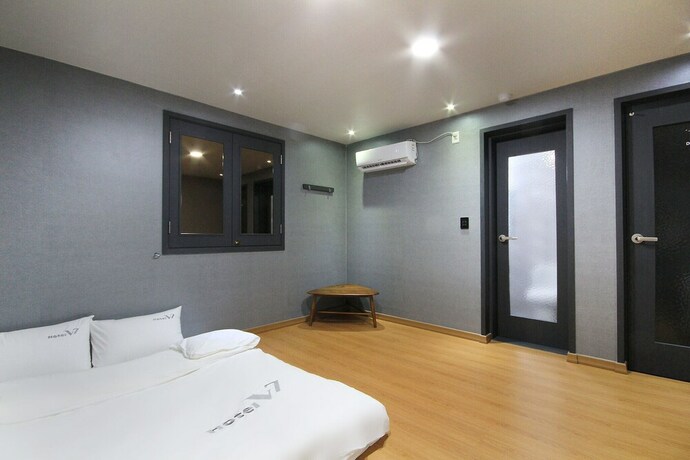 Imagen de la habitación del Hotel Suncheon Hotel V7. Foto 26
