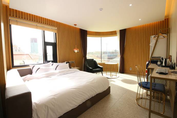 Imagen de la habitación del Hotel Suncheon Hound. Foto 7