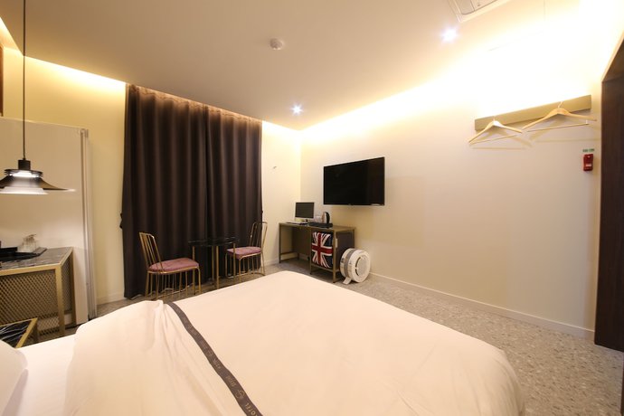 Imagen de la habitación del Hotel Suncheon Hound. Foto 15