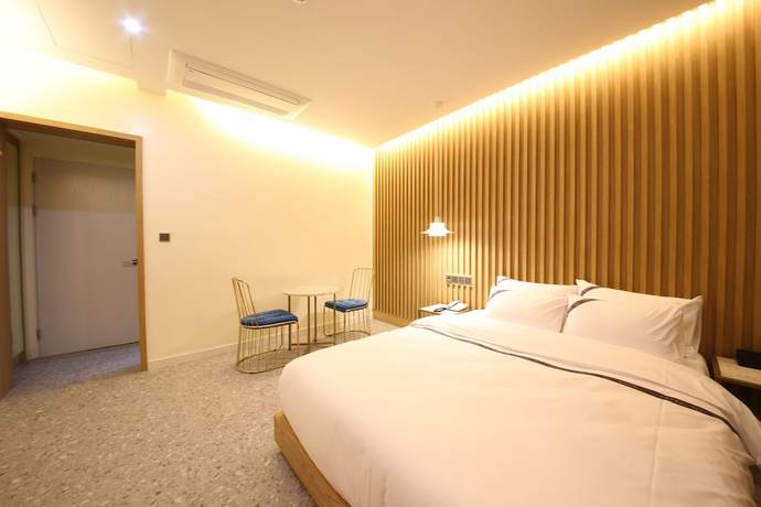 Imagen de la habitación del Hotel Suncheon Hound. Foto 17
