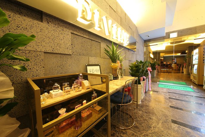 Imagen de los interiores del Hotel Suncheon Hound. Foto 20