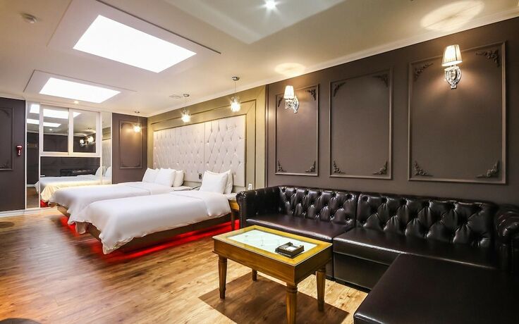 Imagen de la habitación del Hotel Suncheon Ivy. Foto 27