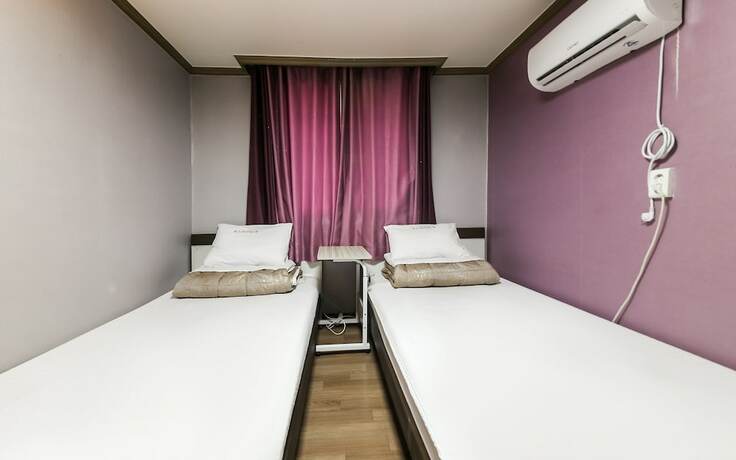 Imagen de la habitación del Hotel Suncheon J. Foto 3