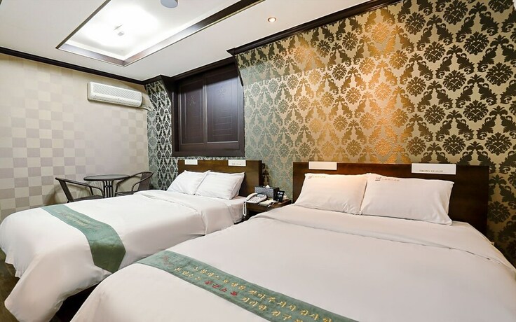 Imagen de la habitación del Hotel Suncheon Nobless. Foto 27