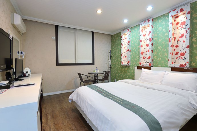 Imagen de la habitación del Hotel Suncheon Noblesse. Foto 8