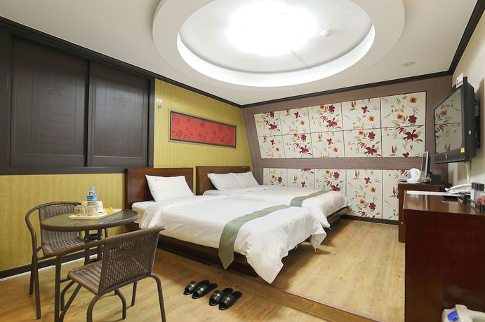 Imagen de la habitación del Hotel Suncheon Noblesse. Foto 9