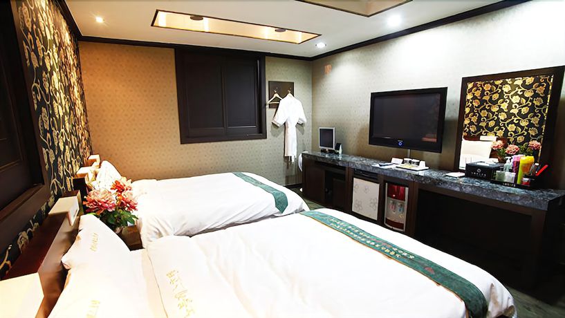 Imagen de la habitación del Hotel Suncheon Noblesse. Foto 10
