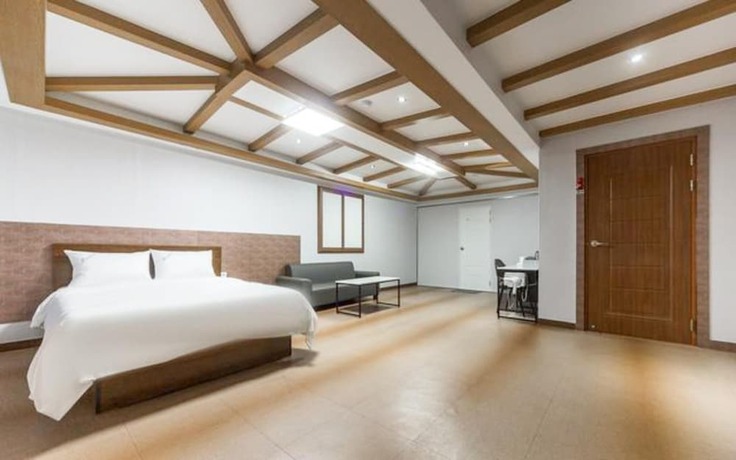 Imagen de la habitación del Hotel Suncheon Romeo. Foto 19