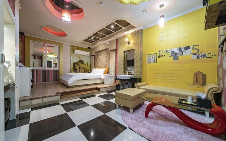 Imagen de la habitación del Hotel Suncheon Rubens. Foto 14