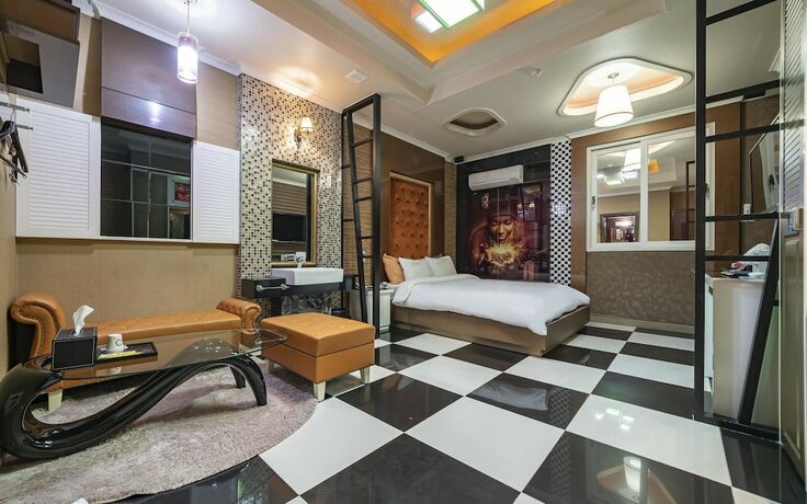 Imagen de la habitación del Hotel Suncheon Rubens. Foto 20