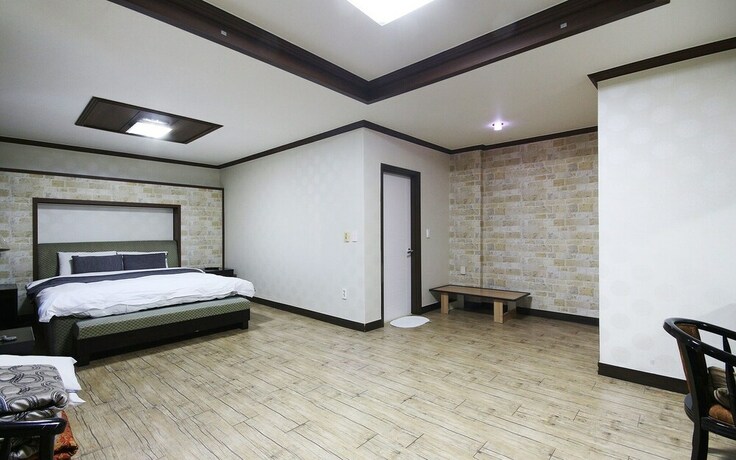 Imagen de la habitación del Hotel Suncheon Samoa. Foto 15