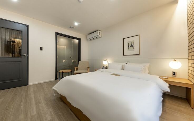 Imagen general del Hotel Suncheon Yaja Suncheon Jorye Branch. Foto 10