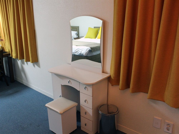 Imagen de la habitación del Hotel Suncity Guest House. Foto 5