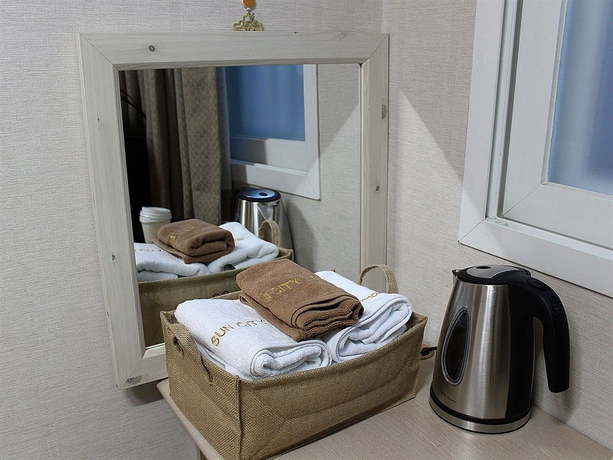 Imagen de la habitación del Hotel Suncity Guest House. Foto 12