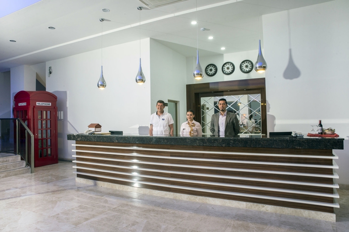 Imagen de los interiores del Hotel Suncity and Beach Club - All Inclusive. Foto 10