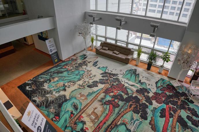 Imagen de los interiores del Hotel Suncloud. Foto 6